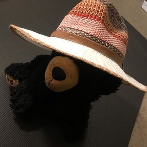 Bundle sale! Three hats!